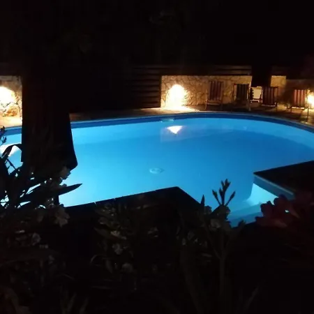 Sunny Pool Apartment